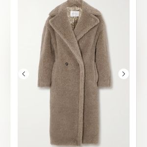 MaxMara Nuevo Oversized Teddy Coat, Alpaca, Cashmere and Silk Blend.